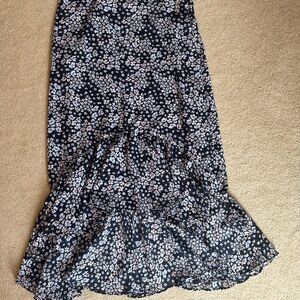 H&M floral navy skirt